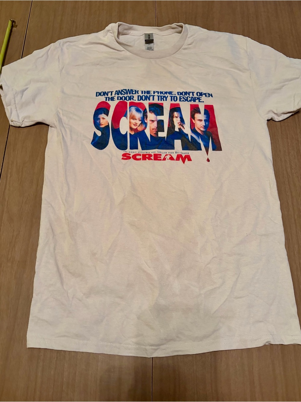 Gildan White 'Scream' Graphic Tee with Blue & Red Print